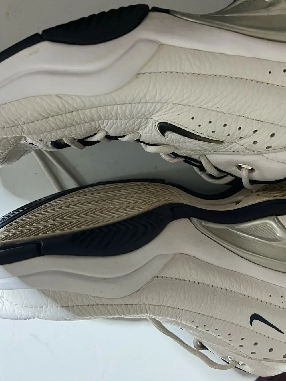 Nike Men’s White and Navy Leather Athletic Shoes